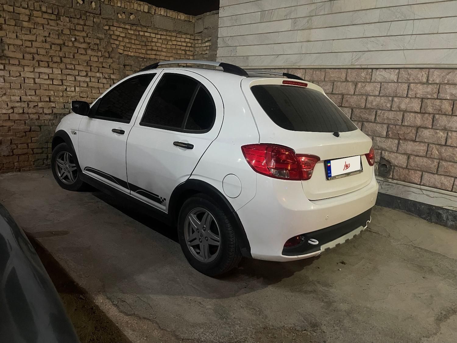 خودرو کوییک، R آگهی ann_18475569