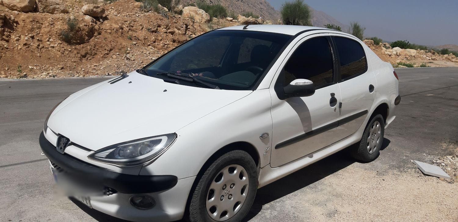 پژو ۲۰۶ صندوق دار v8 - 1397