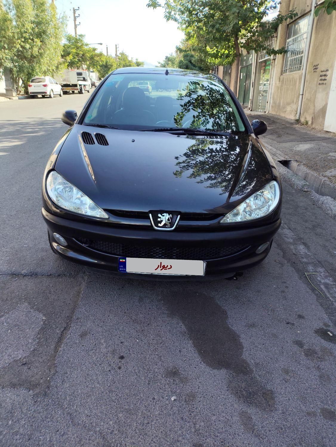 پژو ۲۰۶ صندوق دار v8 - 1392