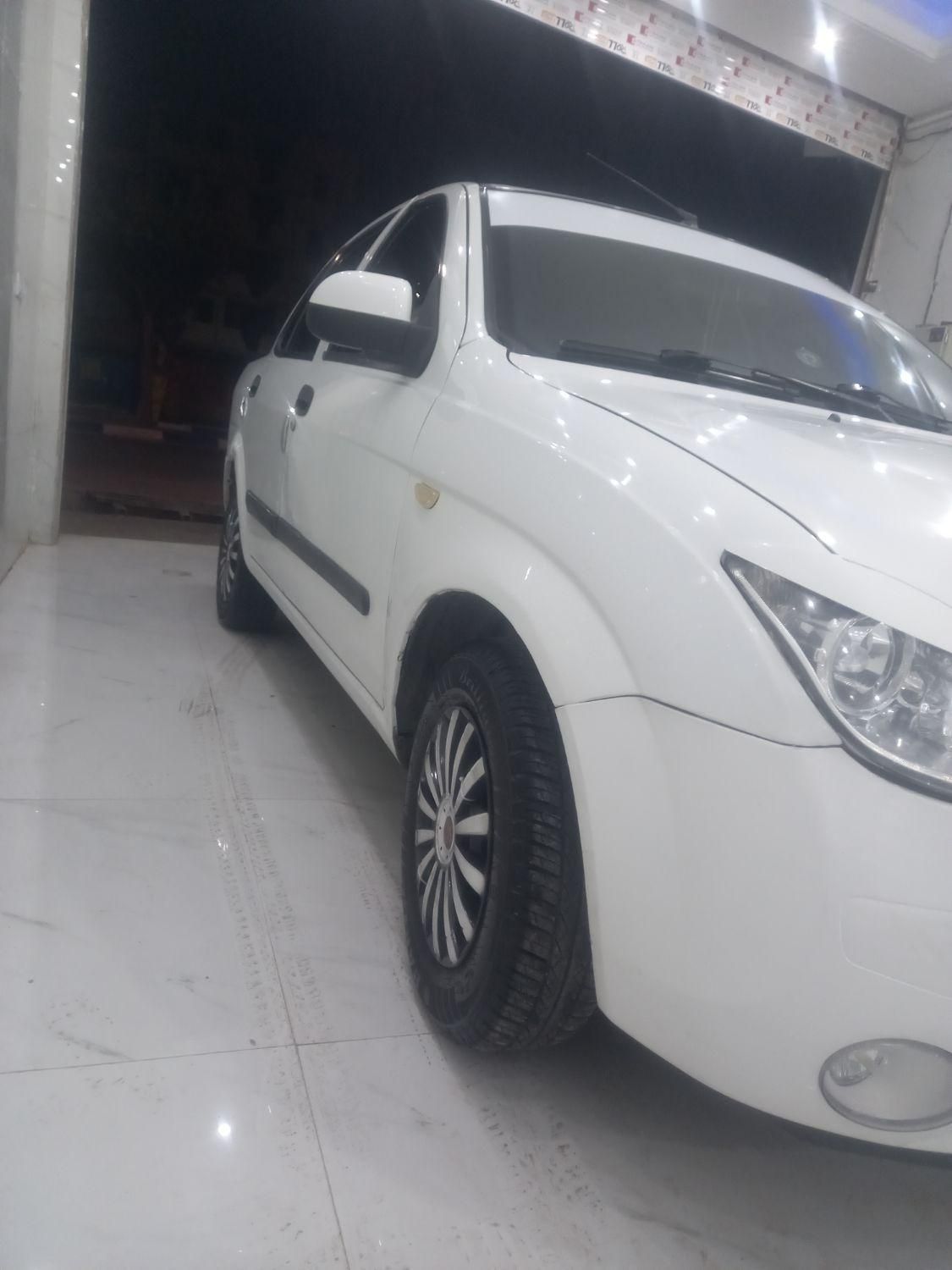 تیبا صندوق دار SX - 1394