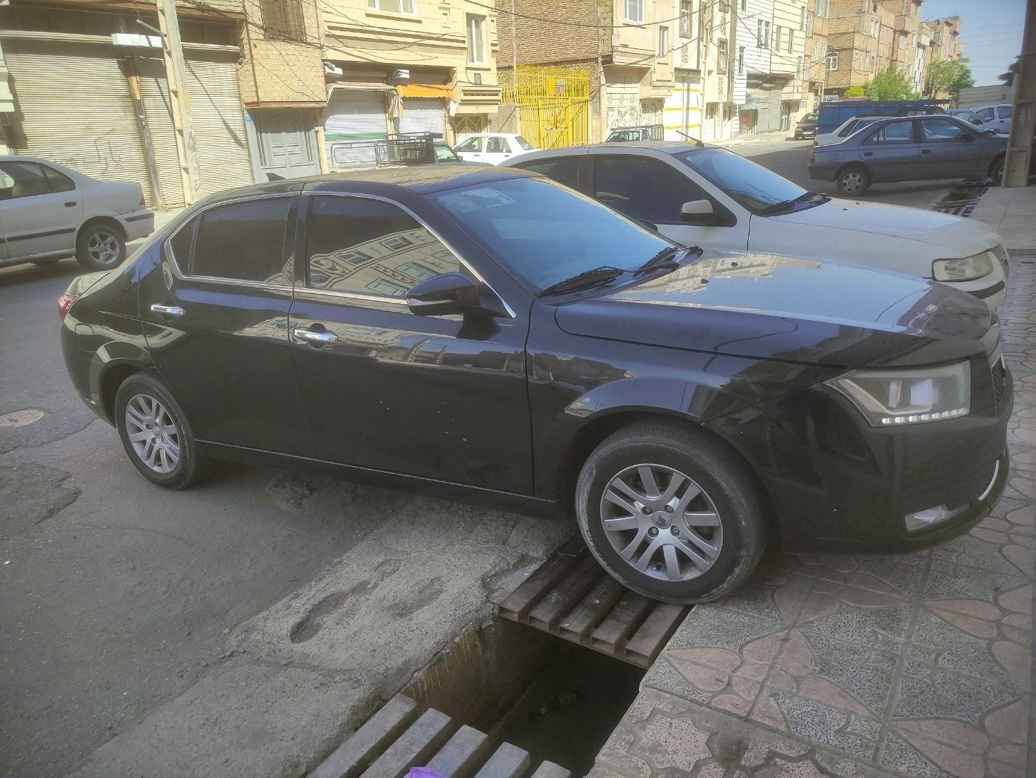 دنا پلاس تیپ ۲ سانروف ۴ ایربگ - 1400