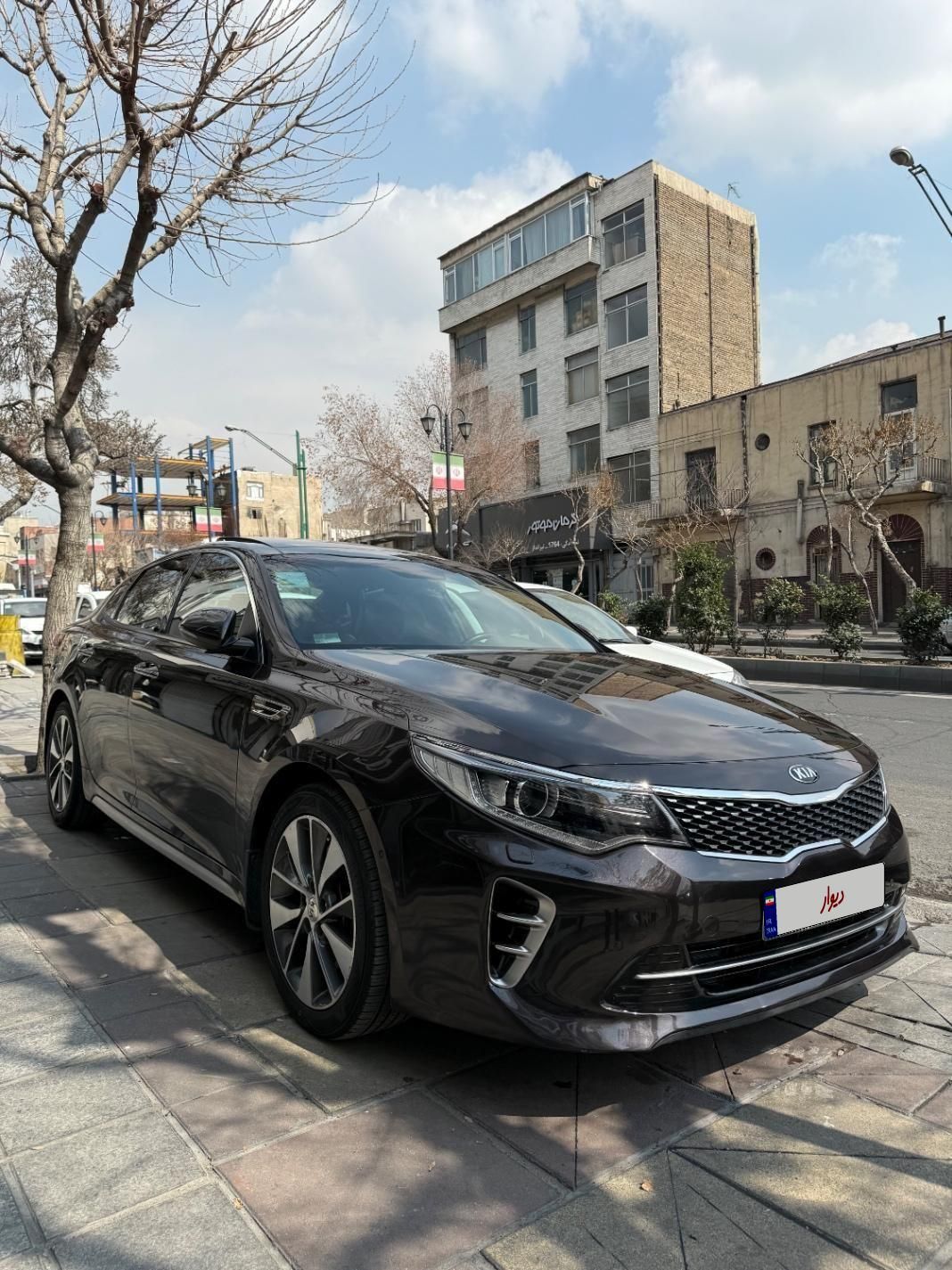 خودرو کیا، اپتیما آگهی ann_18477363