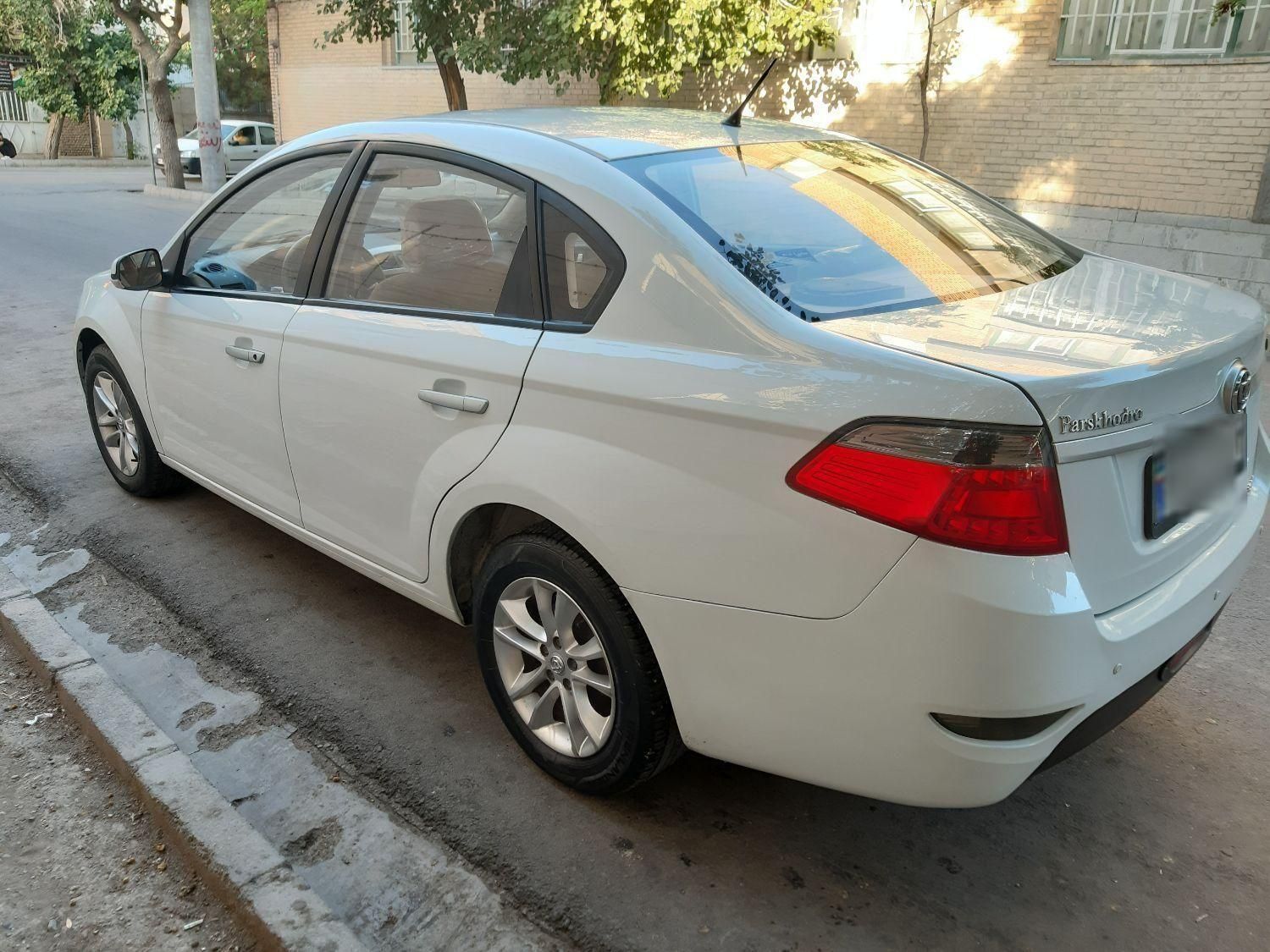 برلیانس H330 دنده‌ای 1500 - 2016