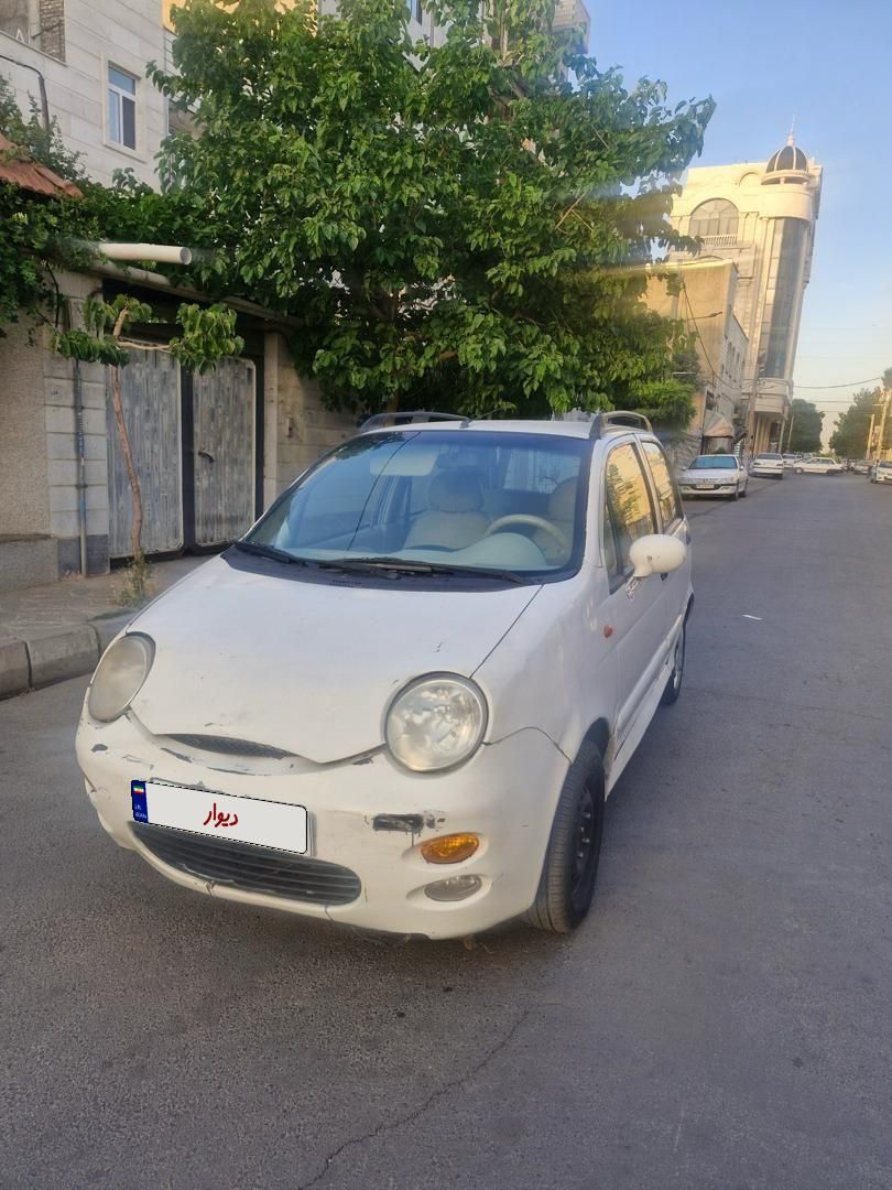ام وی ام 110 چهار سیلندر دنده ای - 2012