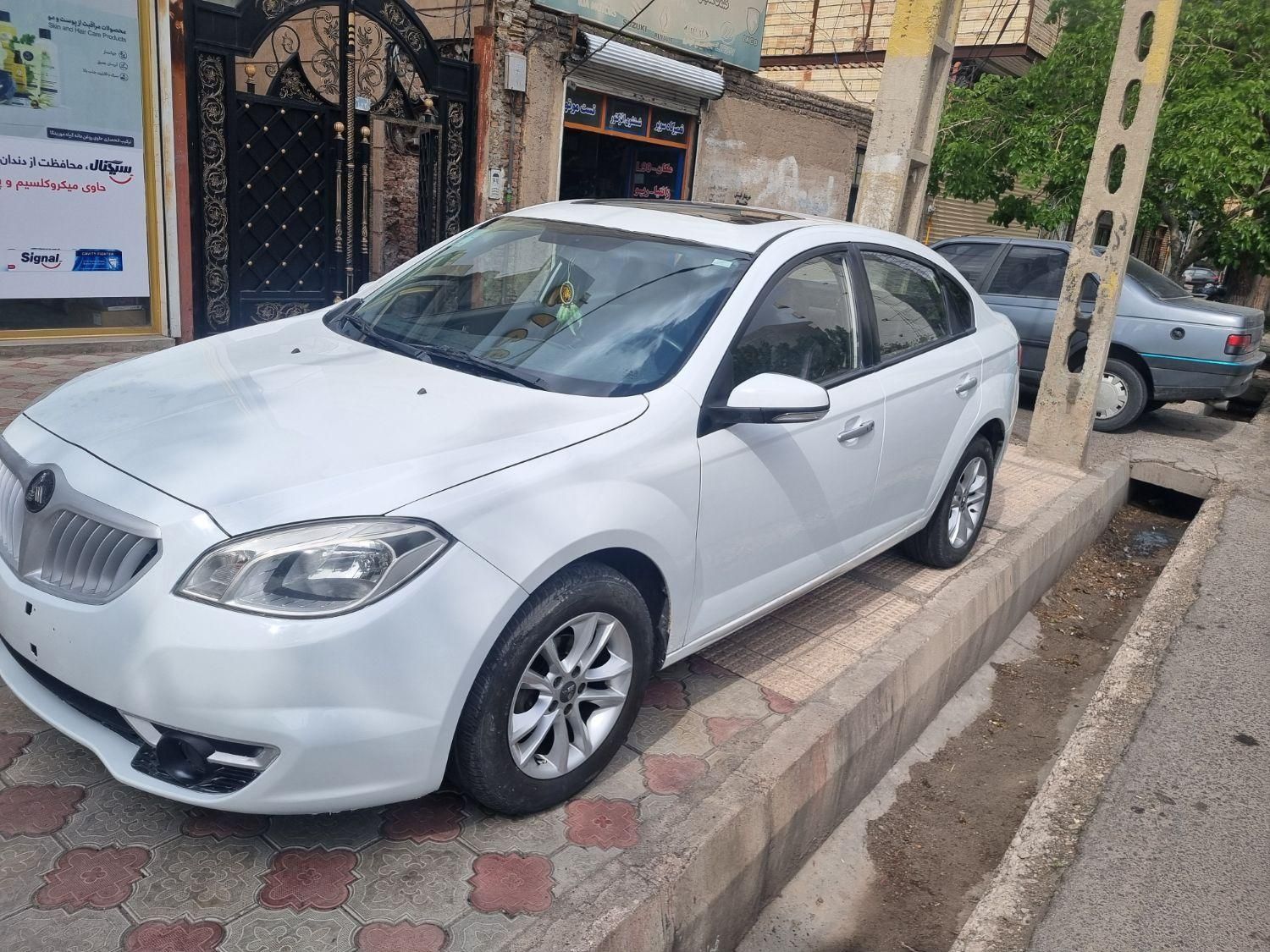 برلیانس H330 اتوماتیک 1500 - 2018