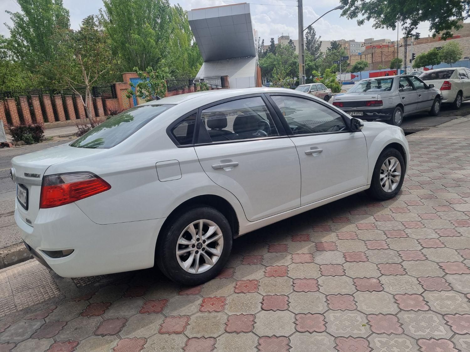 برلیانس H330 اتوماتیک 1500 - 2018