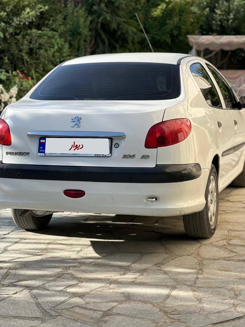 خودرو پژو، ۲۰۶ صندوق دار آگهی ann_18478240
