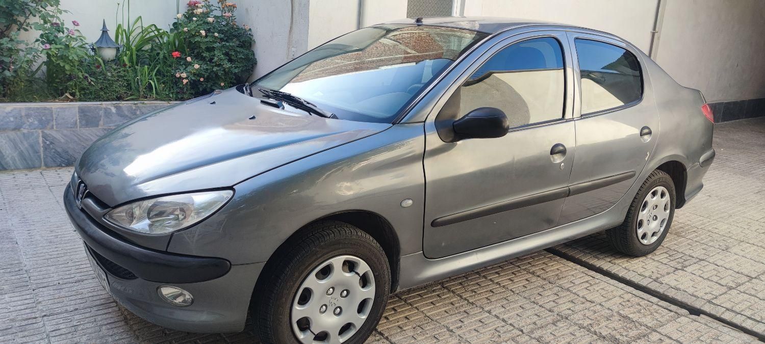 پژو ۲۰۶ صندوق دار v8 - 1389