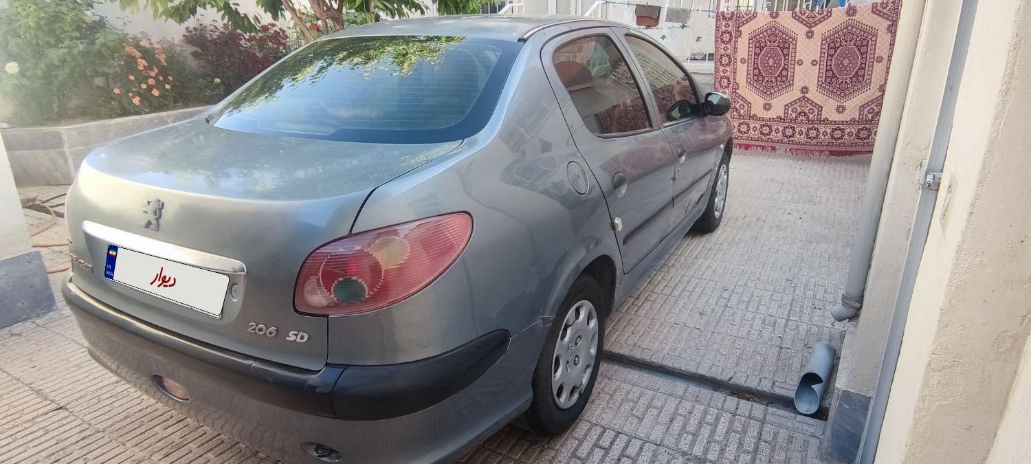 پژو ۲۰۶ صندوق دار v8 - 1389