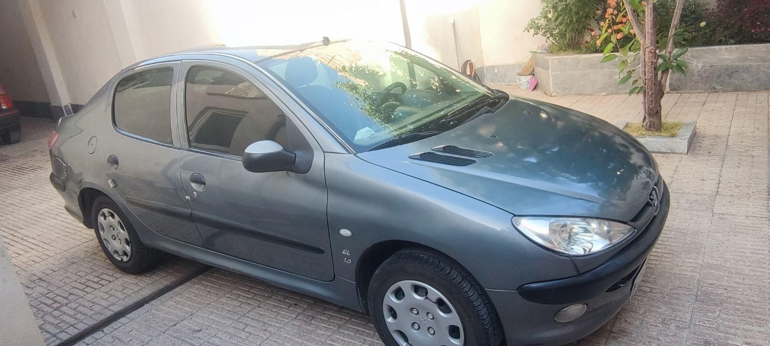 پژو ۲۰۶ صندوق دار v8 - 1389