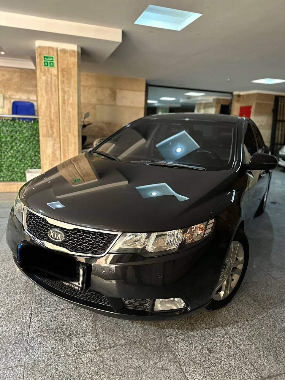خودرو کیا، سراتو مونتاژ آگهی ann_18480183