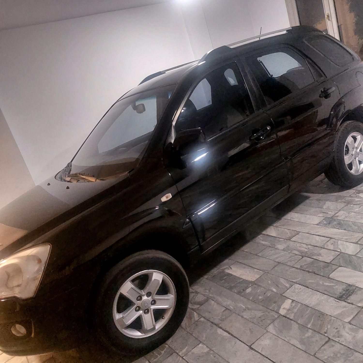 کیا اسپورتیج 6 سیلندر 2700cc - 2010