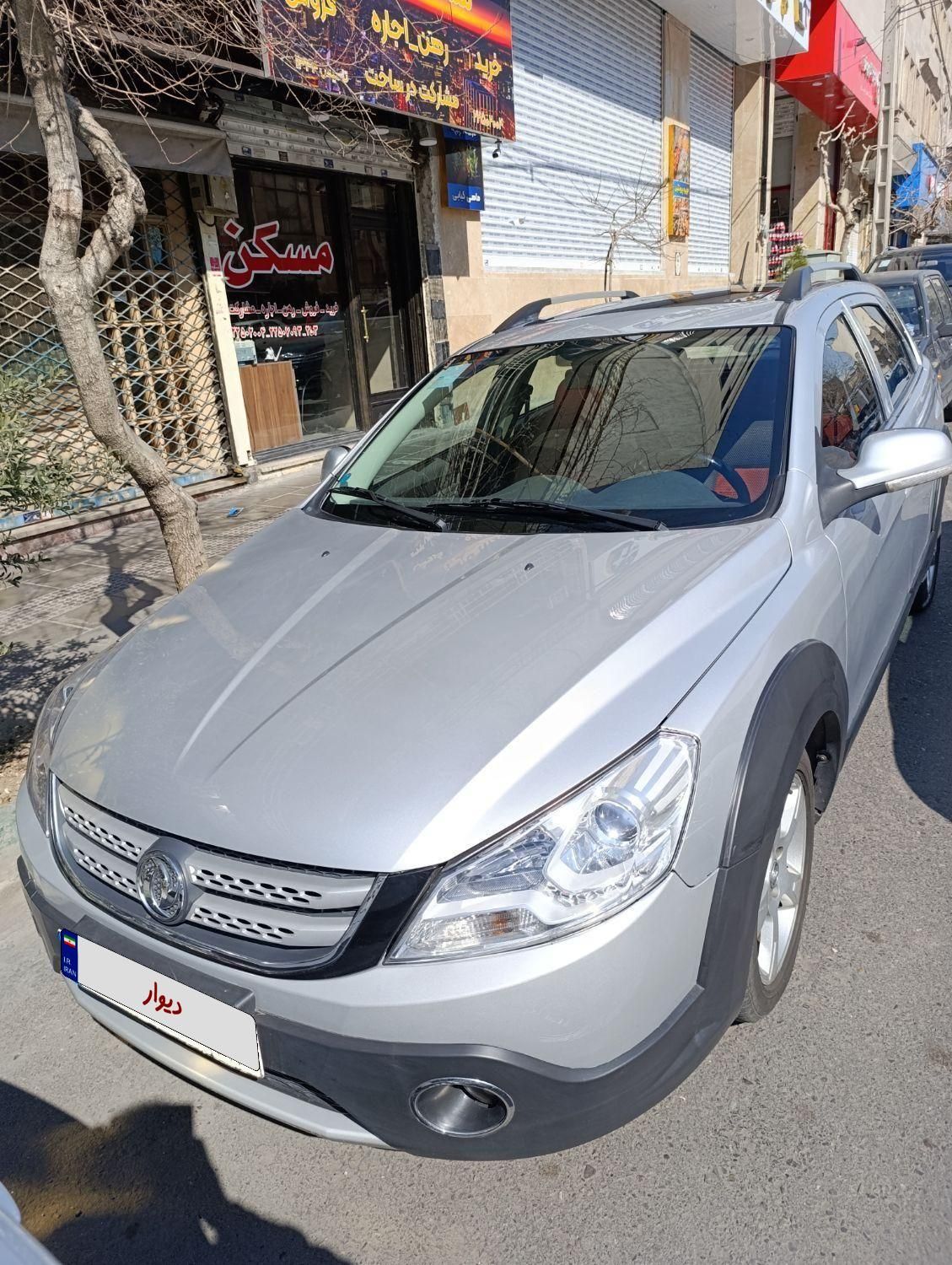 خودرو دانگ فنگ، H30 کراس آگهی ann_18480189