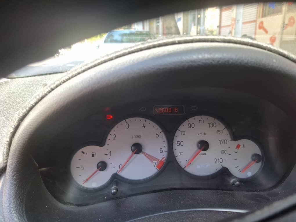 پژو ۲۰۶ صندوق دار v8 - 1395