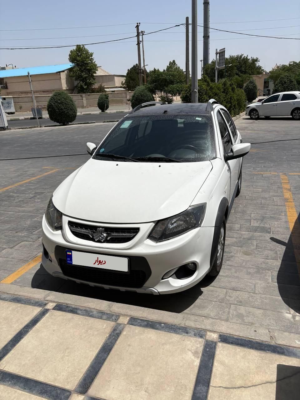 خودرو کوییک، R آگهی ann_18481528