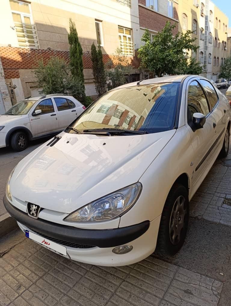 پژو ۲۰۶ صندوق دار v8 - 1391