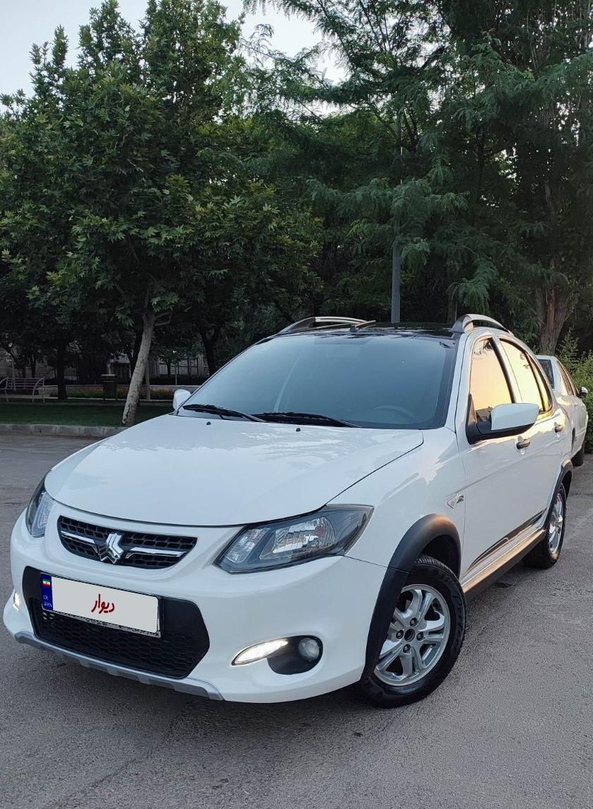 کوییک R دنده‌ای - 1402