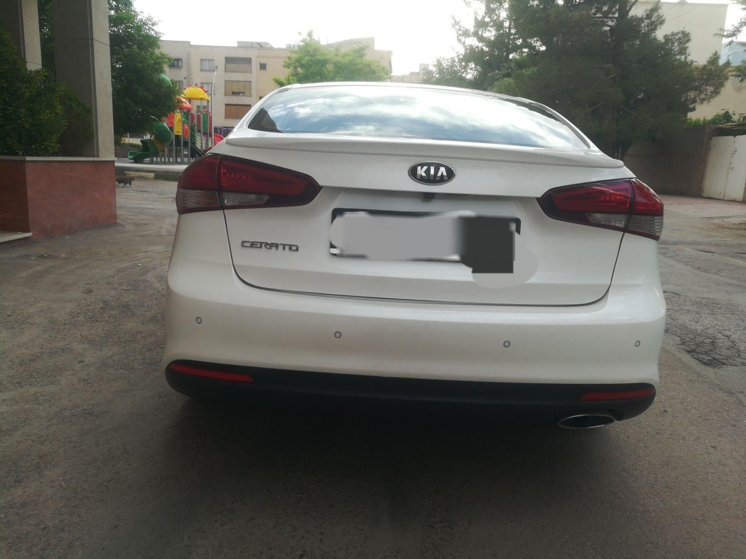 کیا سراتو 2.0 لیتر اتوماتیک GT لاین - 2017