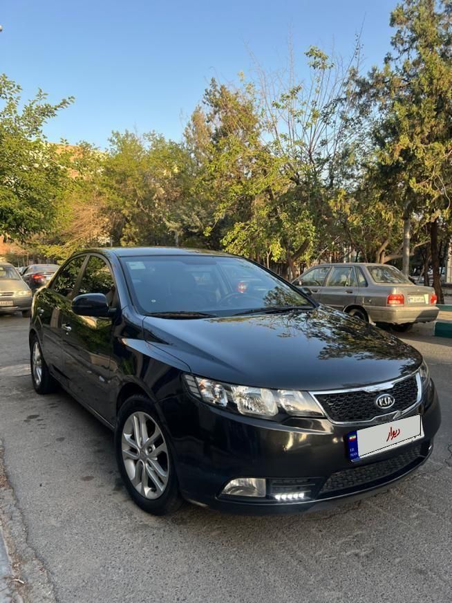 خودرو کیا، سراتو مونتاژ آگهی ann_18482661
