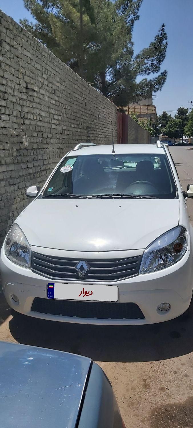 رنو ساندرو اتوماتیک - 1396