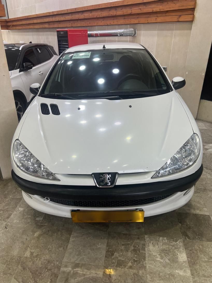 پژو ۲۰۶ صندوق دار v8 - 1398
