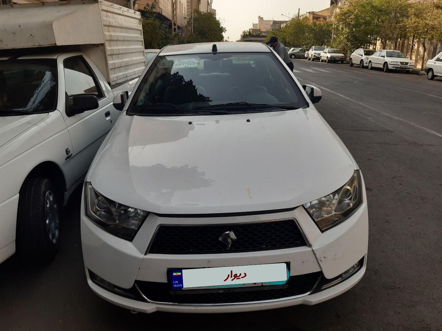 خودرو دنا، معمولی آگهی ann_18483149