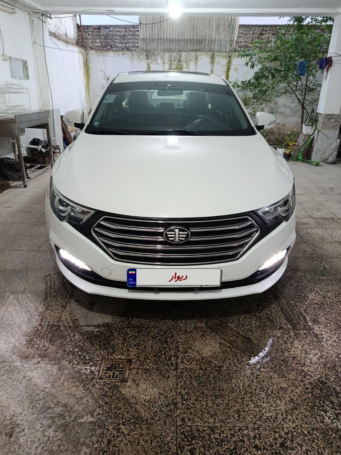 خودرو بسترن، B30 آگهی ann_18483320