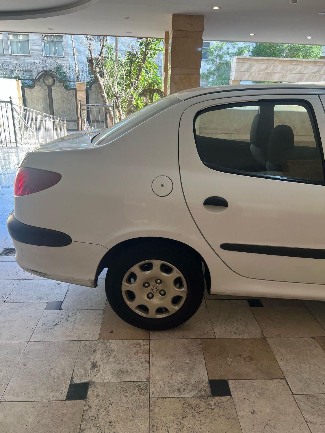پژو ۲۰۶ صندوق دار v8 - 1399