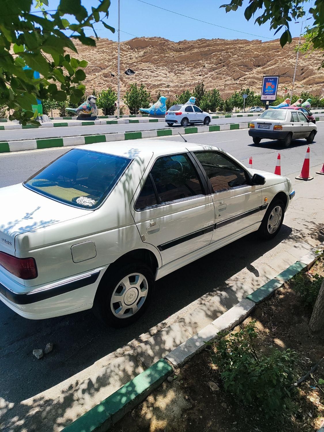 پژو پارس سال - 1392