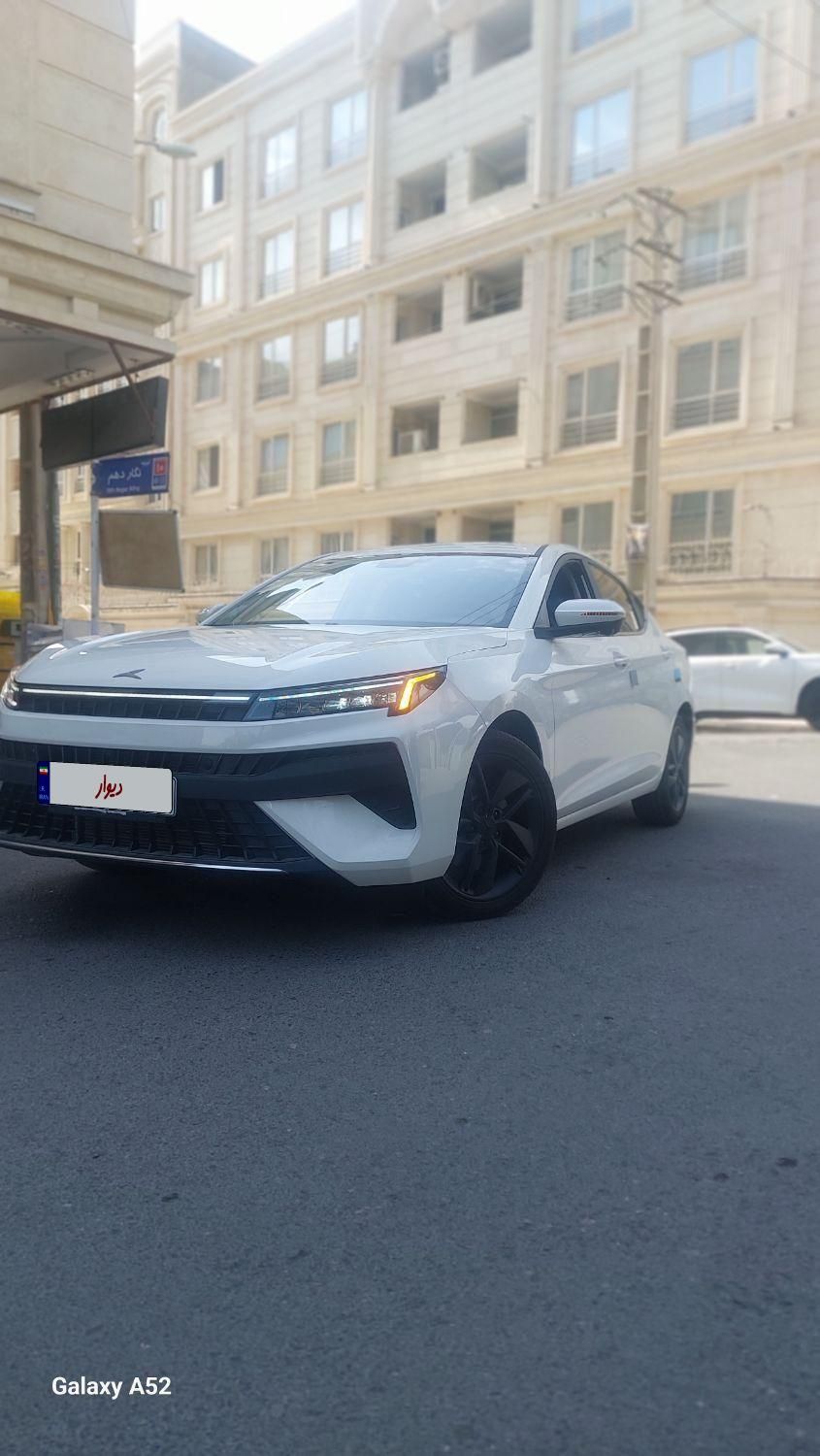 کی ام سی J7 اتوماتیک - 2023
