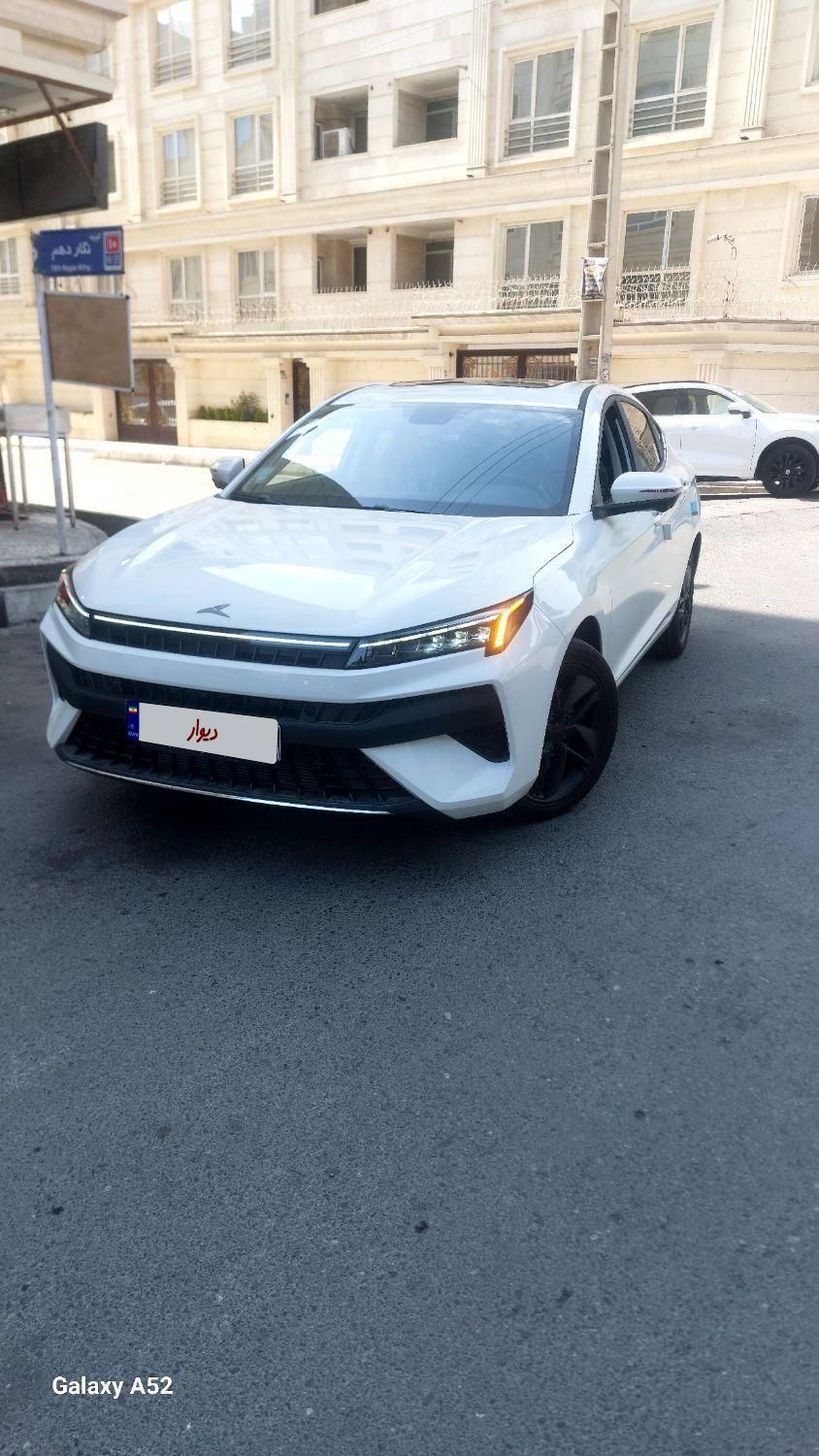 کی ام سی J7 اتوماتیک - 2023