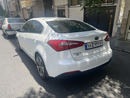 کیا سراتو 2.0 لیتر دنده ای - 2014
