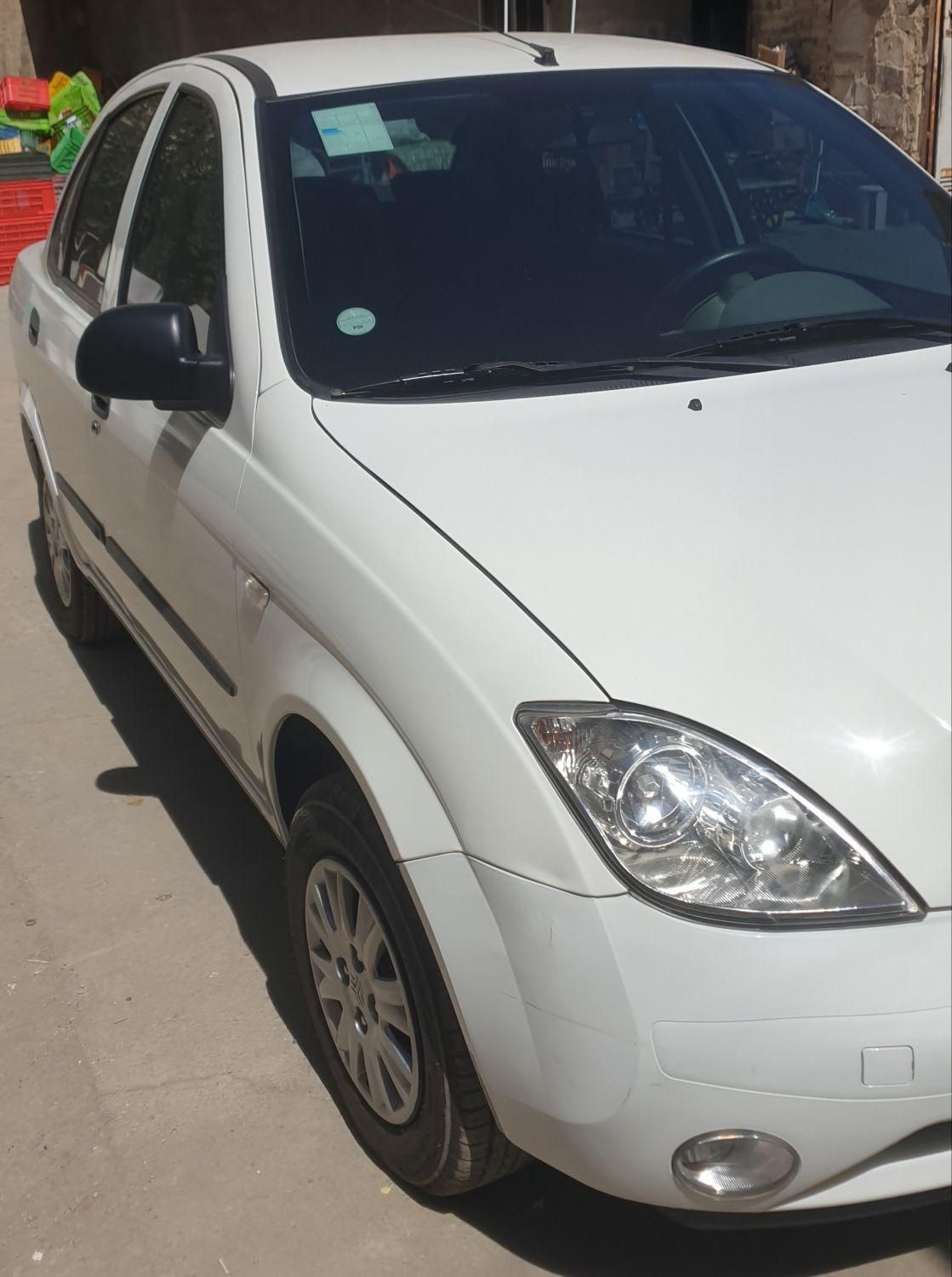 تیبا صندوق دار SX - 1401