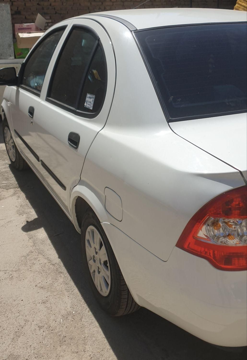 تیبا صندوق دار SX - 1401