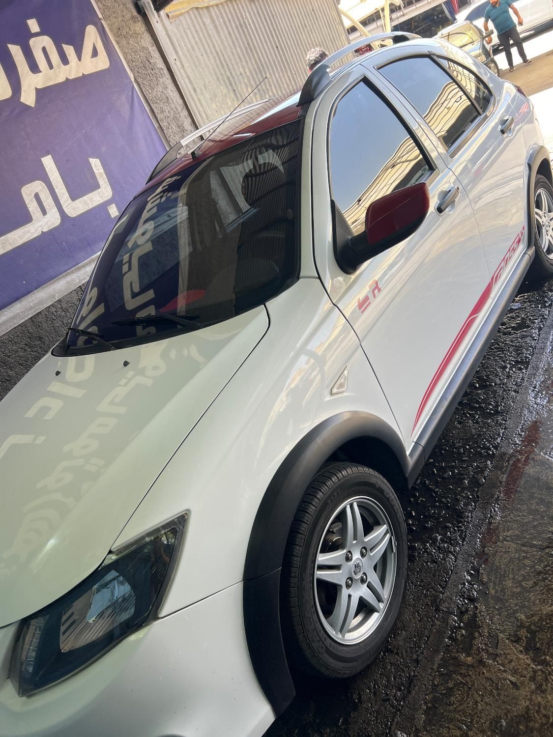خودرو کوییک، R آگهی ann_18484427
