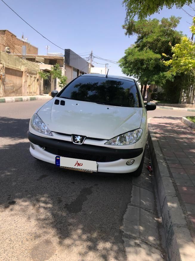 خودرو پژو، ۲۰۶ صندوق دار آگهی ann_18484448
