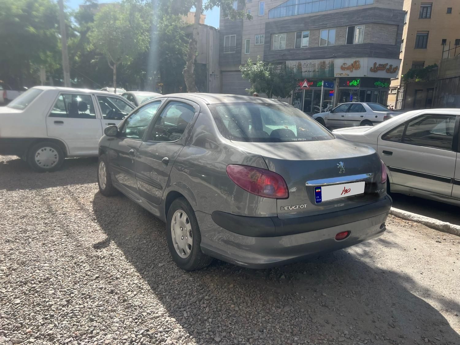 پژو ۲۰۶ صندوق دار v8 - 1386