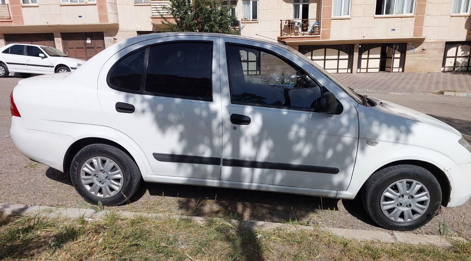 تیبا صندوق دار EX - 1395