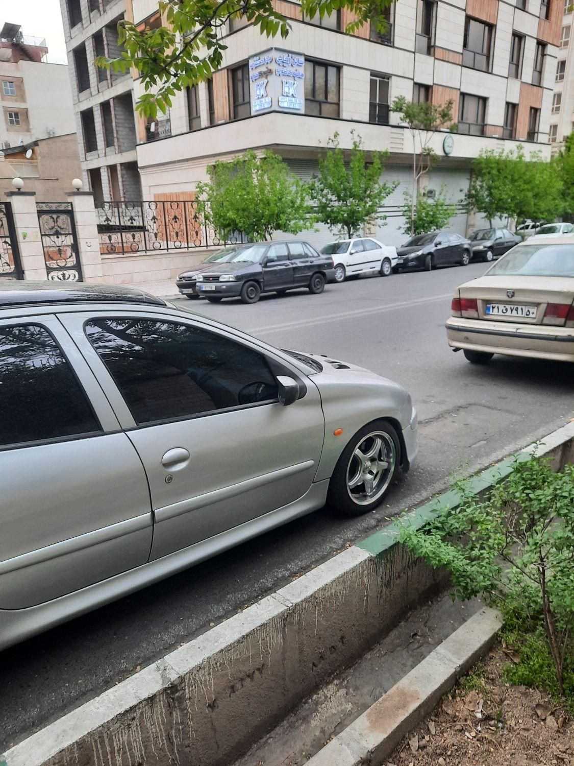 خودرو پژو، 206 آگهی ann_18484715