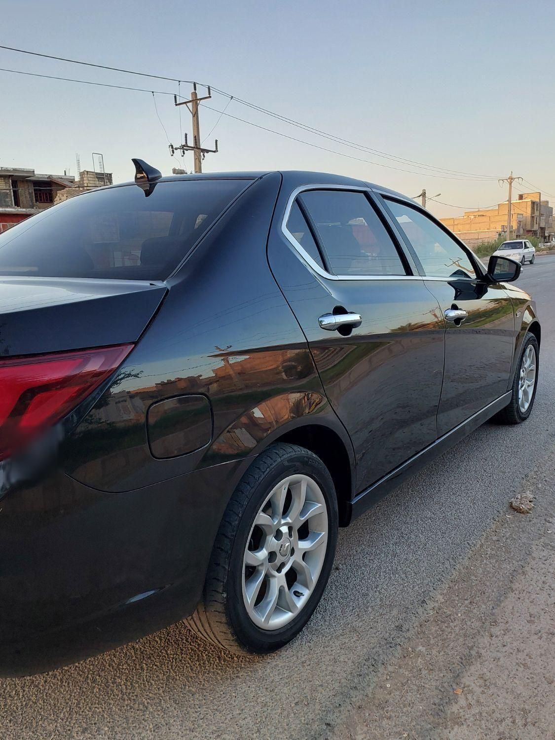 دنا پلاس توربو اتوماتیک - 1400
