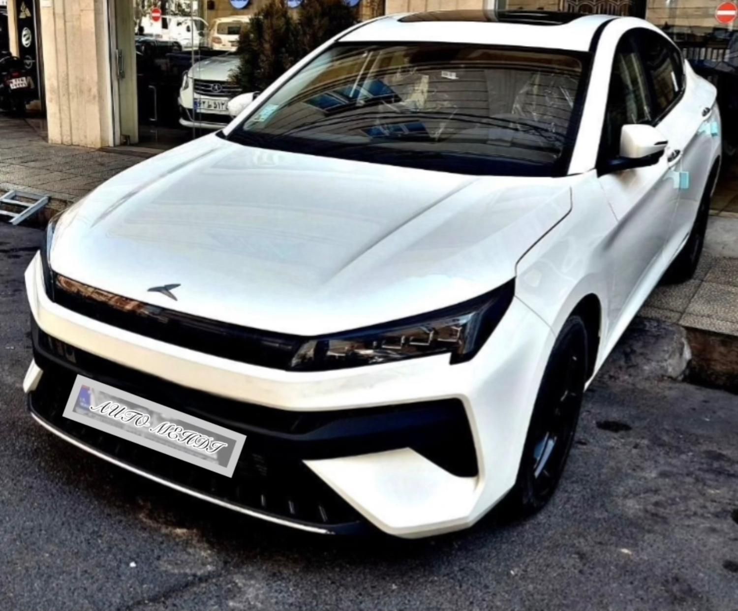 کی ام سی J7 اتوماتیک - 2025