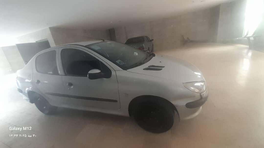 پژو ۲۰۶ صندوق دار v8 - 1394