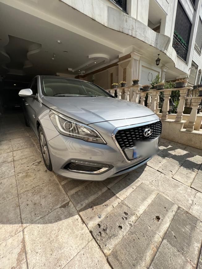هیوندای سوناتا هیبرید GLS - 2017