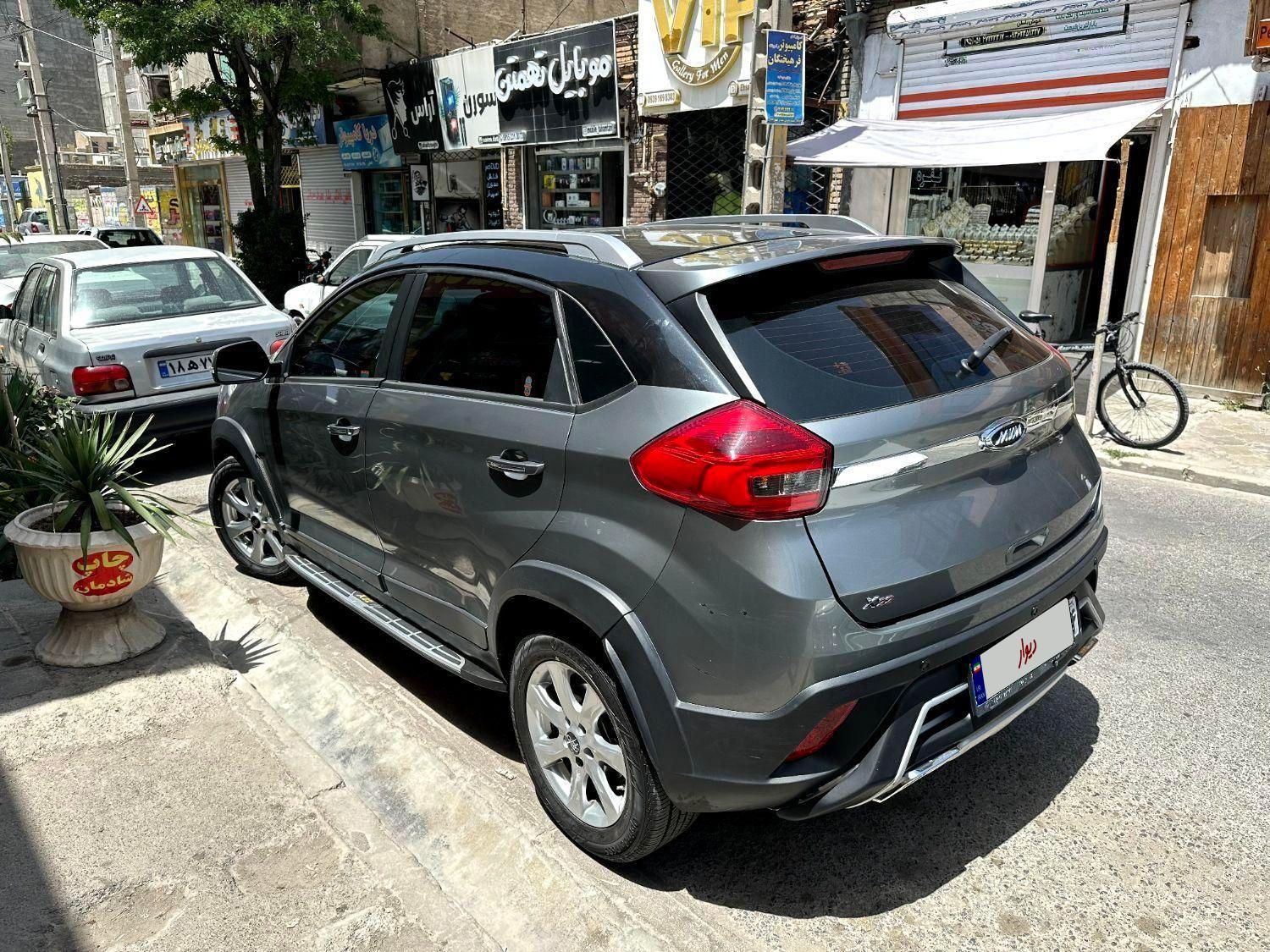 ام وی ام X22 دنده‌ای لاکچری - 2020