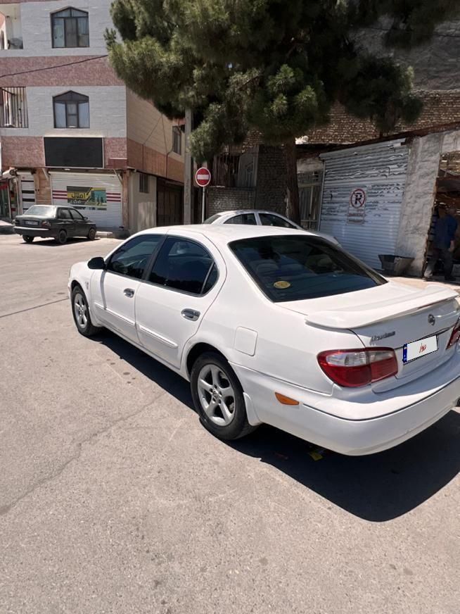 نیسان ماکسیما دنده‌ای - 2006