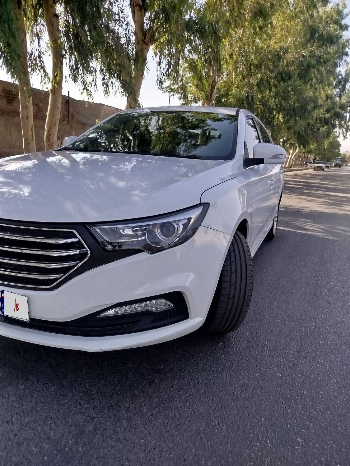 بسترن B30 اتوماتیک - 2018