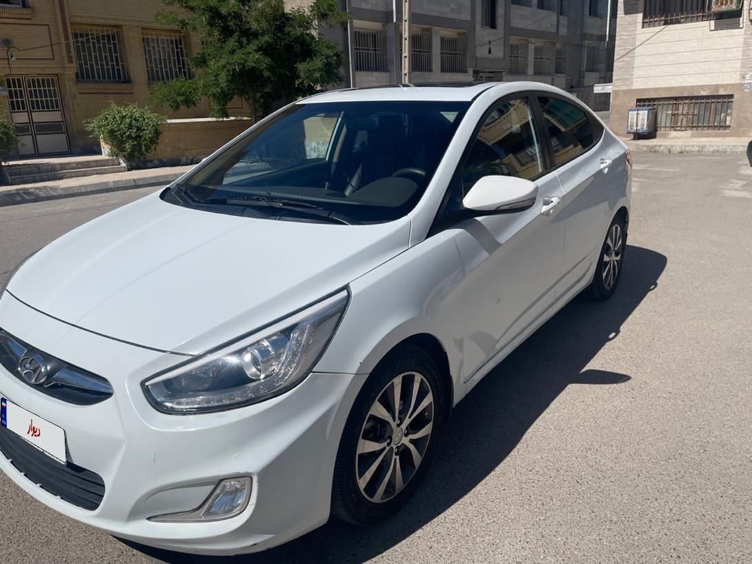 هیوندای اکسنت 1.6 لیتر ساده - 2013