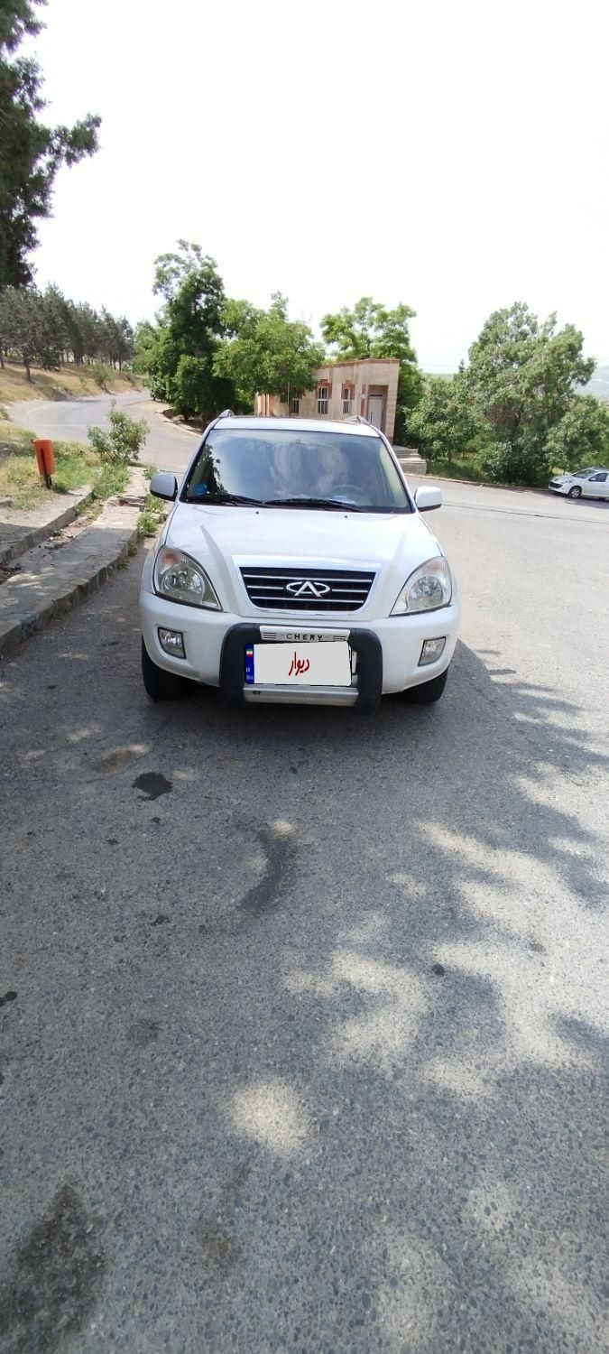 ام وی ام X33 دنده‌ای ساده - 2012