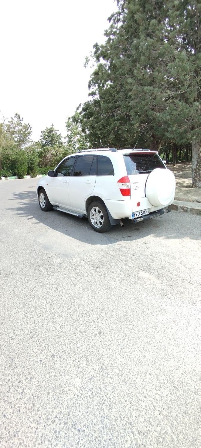 ام وی ام X33 دنده‌ای ساده - 2012