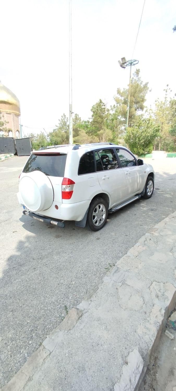 ام وی ام X33 دنده‌ای ساده - 2012